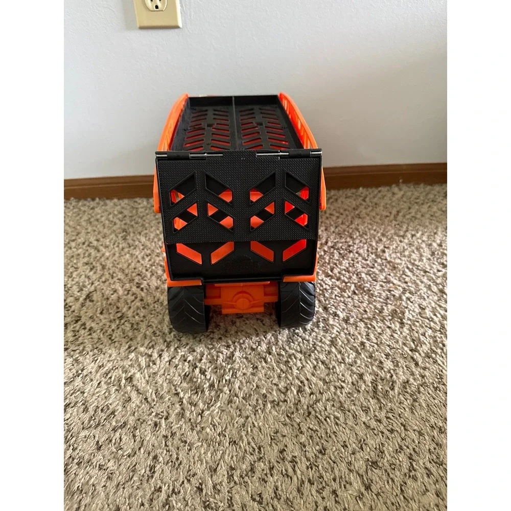 Hot Wheels BoneShaker 12 Monster Truck Hauler Toy Orange Black
